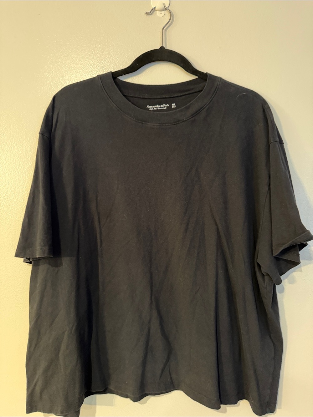 Abercrombie & Fitch Black Short-Sleeve Crewneck Tee